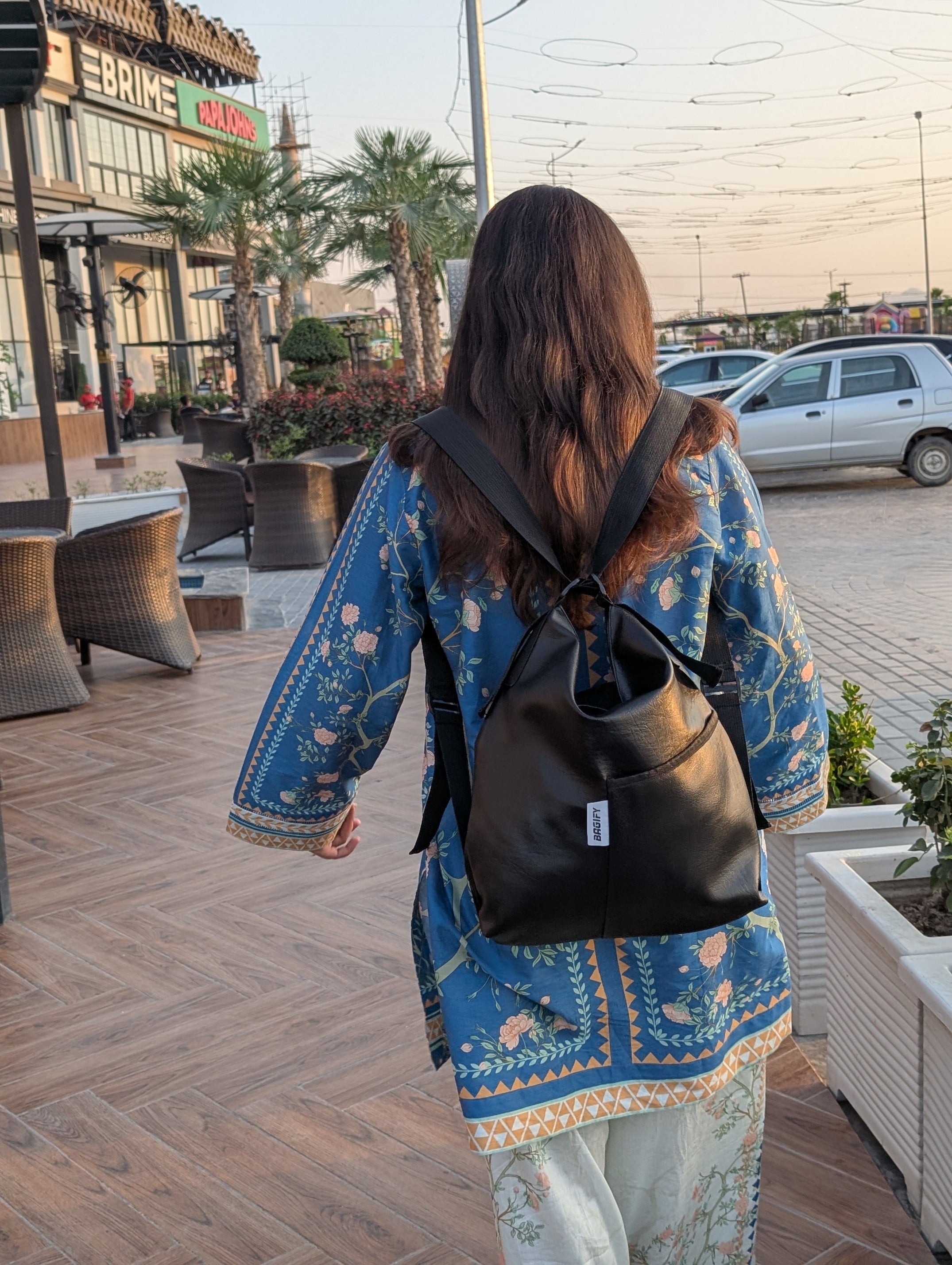 THE EVERYDAY BAG - LEATHER BLACK