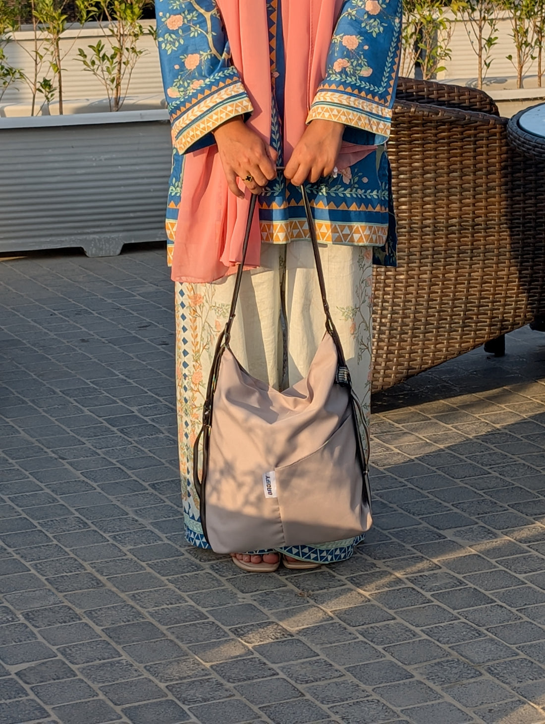 Everyday Tote Backpack - White Grey