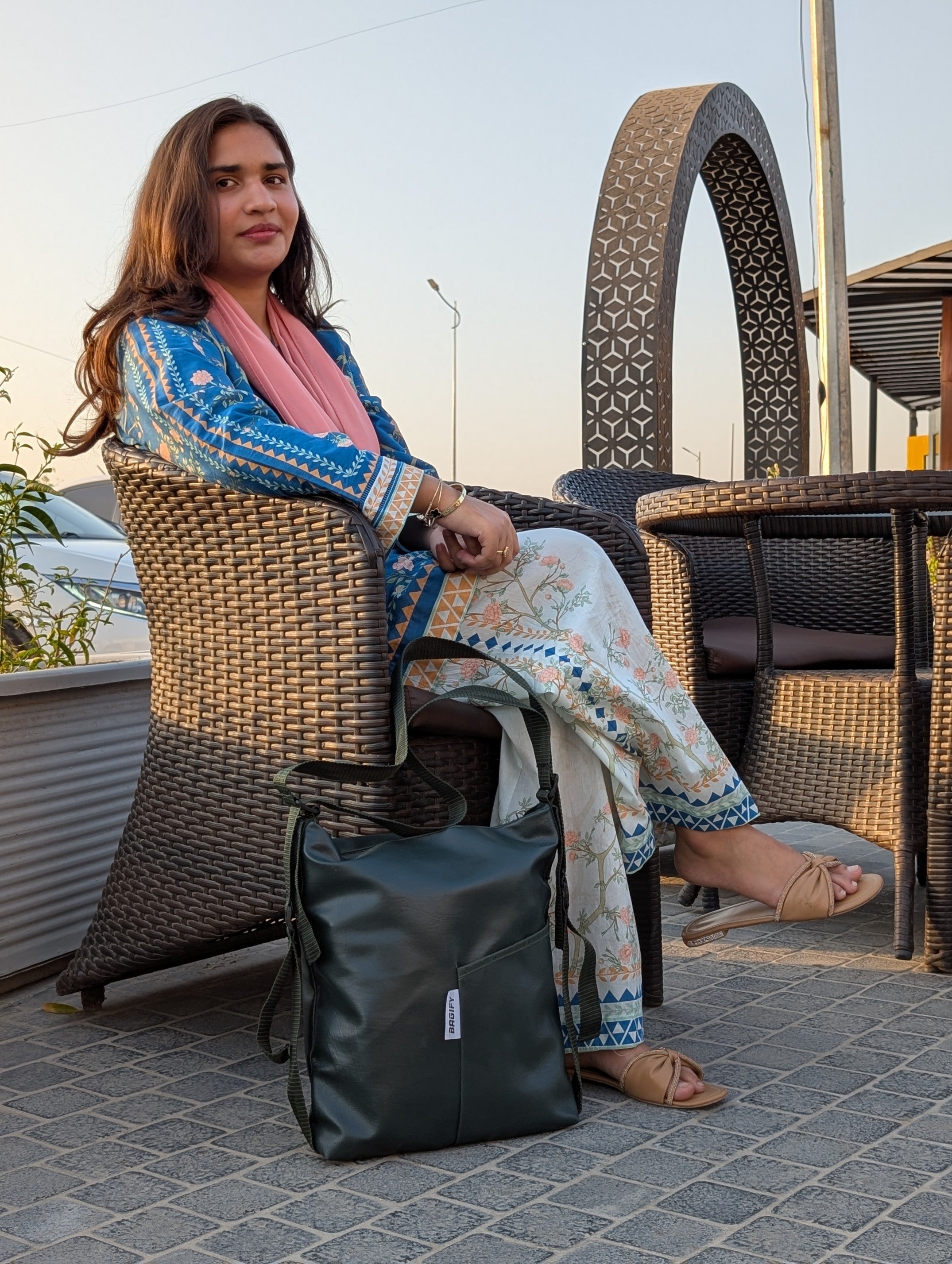 THE EVERYDAY BAG - LEATHER PINE